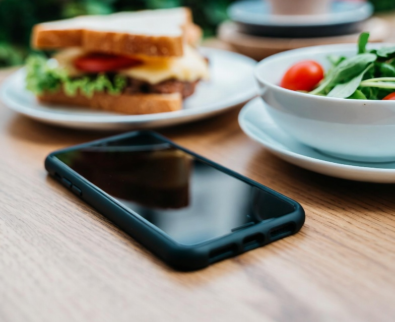 Бот для подсчета калорий: что это и чем он лучше обычных приложений